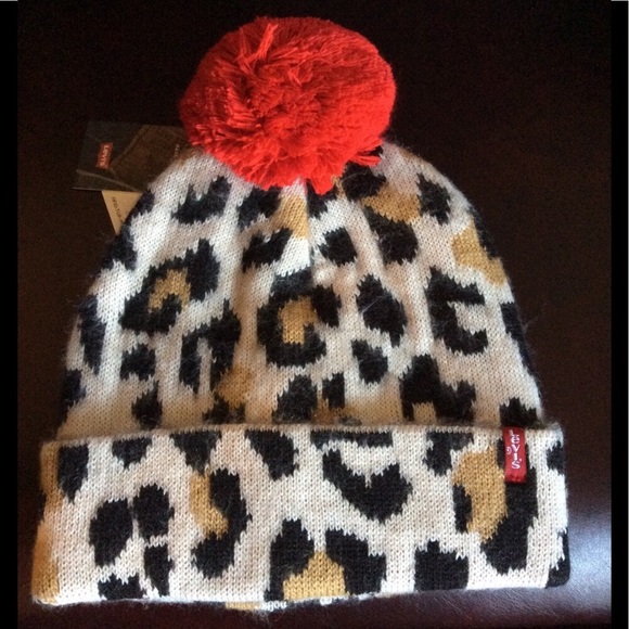 Levi’s Leopard-Print Beanie - Picture 4 of 8